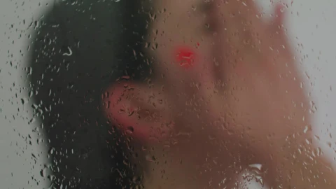 Free Stock Video Young Woman Taking A Shower Live Wallpaper - Free Live Wallpaper