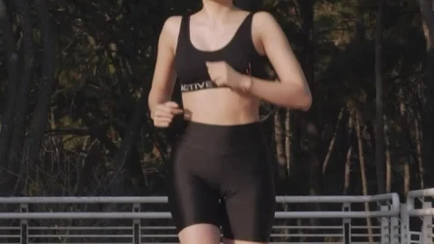 Free Stock Video Young Woman Jogging Head On Outdoors Live Wallpaper - Free Live Wallpaper