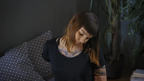Free Stock Video Young Woman Head On Doing Neck Stretches Live Wallpaper - Free Live Wallpaper