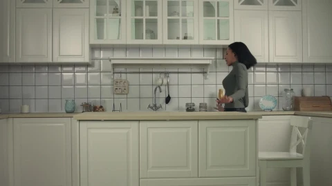 Free Stock Video Young Woman Dancing In The Kitchen Live Wallpaper - Free Live Wallpaper
