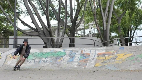 Free Stock Video Young Man With Roller Skates Sliding Down Ramps With Graffiti Live Wallpaper - Free Live Wallpaper