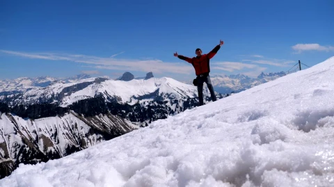 Free Stock Video Young Man On The Top Of A Snowy Mountain Live Wallpaper - Free Live Wallpaper