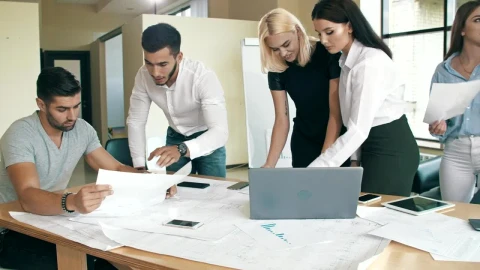 Free Stock Video Work Team Working Hard In The Office Live Wallpaper - Free Live Wallpaper