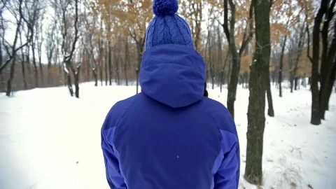 Free Stock Video Woman Taking A Walk In The Winter Forest Live Wallpaper - Free Live Wallpaper