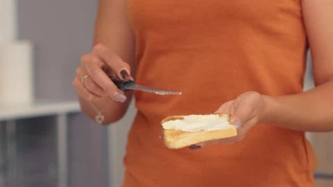 Free Stock Video Woman Spreading Butter On Toast Live Wallpaper - Free Live Wallpaper