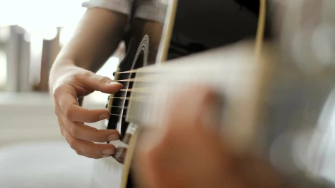 Free Stock Video Woman Playing The Guitar Live Wallpaper - Free Live Wallpaper