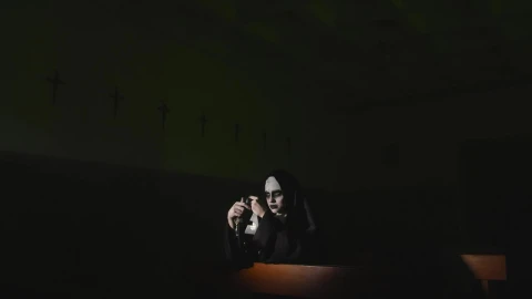 Free Stock Video Woman In Nun Costume On Halloween Praying In Church Live Wallpaper - Free Live Wallpaper