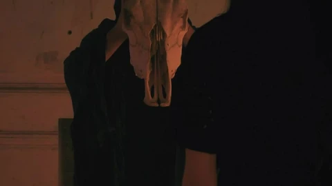 Free Stock Video Woman Bows To The Skull Of A Bull Holding A Live Wallpaper - Free Live Wallpaper