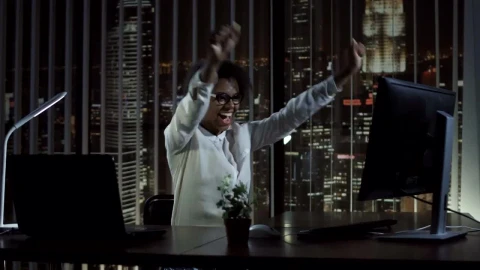 Stock Footage Woman Celebrating In Her Desk Live Wallpaper - Free Live Wallpaper