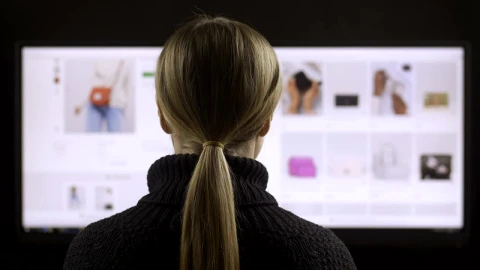 Stock Footage Woman Buying Online Live Wallpaper - Free Live Wallpaper