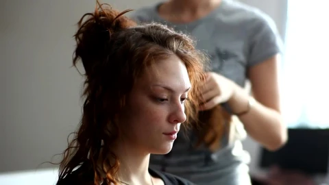 Stock Footage Woman At The Beauty Parlor Live Wallpaper - Free Live Wallpaper