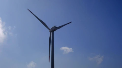 Stock Footage Wind Energy Generator Spinning Windfarm Live Wallpaper - Free Live Wallpaper