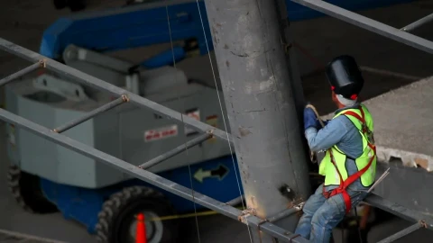 Stock Footage Welder Working At A Construction Live Wallpaper - Free Live Wallpaper