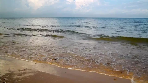 Stock Footage Waves Breaking After Rainfall Live Wallpaper - Free Live Wallpaper