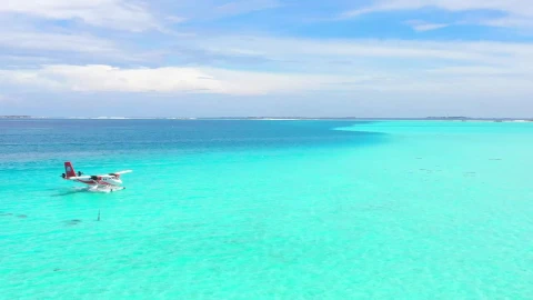 Stock Footage Water Plane Arriving At The Beach Live Wallpaper - Free Live Wallpaper