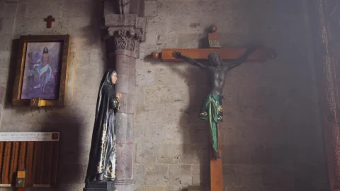 Stock Footage Wall Of A Church In The Dark With Sacred Art Live Wallpaper - Free Live Wallpaper