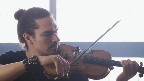 Stock Footage Violinist Playing With Eyes Closed Live Wallpaper - Free Live Wallpaper