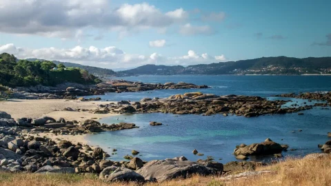 Stock Footage View Of A Beautiful Beach Full Of Rocks Live Wallpaper - Free Live Wallpaper