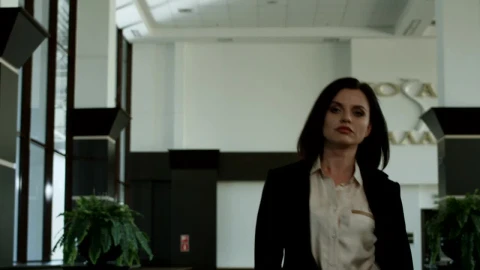 Stock Footage Woman Refusing Interviews From Reporters Live Wallpaper Free - Free Live Wallpaper
