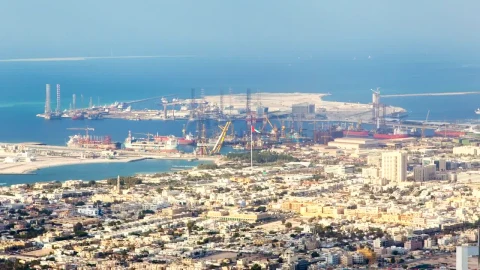 Stock Footage Zooming Out Of Dubai Trading Port Live Wallpaper Free - Free Live Wallpaper
