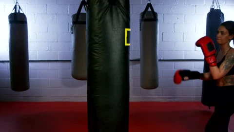 Stock Footage Woman Kickboxing In The Gym Live Wallpaper Free - Free Live Wallpaper