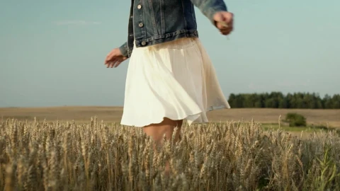 Stock Footage Woman In White Dress Dancing In The Field Live Wallpaper Free - Free Live Wallpaper