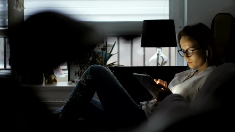 Stock Footage Young Woman With Tablet On The Couch Live Wallpaper Free - Free Live Wallpaper