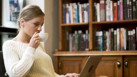 Stock Footage Woman Working At Home Drinking Tea Live Wallpaper Free - Free Live Wallpaper