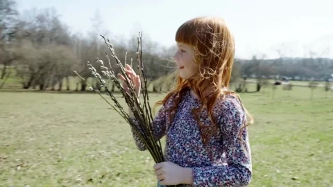 Stock Footage Young Girl With A Bunch Of Branches Live Wallpaper Free - Free Live Wallpaper