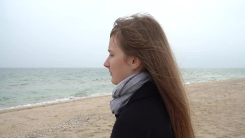 Stock Footage Woman Experiencing The Freedom Of The Sea Live Wallpaper Free - Free Live Wallpaper