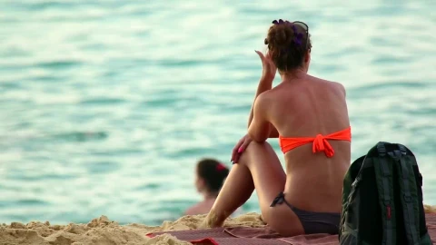 Stock Footage Woman Enjoying Freedom At The Beach Live Wallpaper Free - Free Live Wallpaper