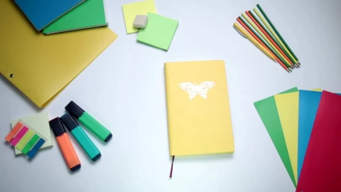 Stock Footage Writing An Idea In A Notepad Live Wallpaper Free - Free Live Wallpaper