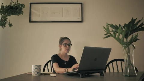 Stock Footage Woman Doing Home Office In Dining Room Live Wallpaper Free - Free Live Wallpaper