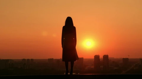 Stock Footage Woman During A Sunset On A Rooftop Live Wallpaper Free - Free Live Wallpaper