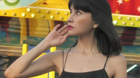 Stock Footage Woman In An Amusement Park Live Wallpaper Free - Free Live Wallpaper