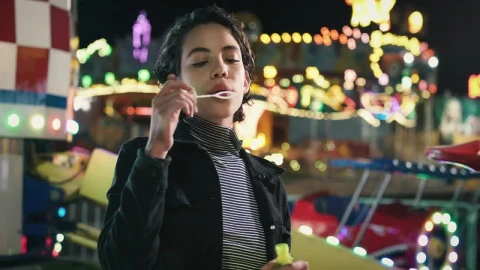 Stock Footage Young Woman At The Fair Live Wallpaper Free - Free Live Wallpaper