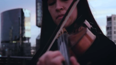 Stock Footage Woman Playing Violin In The City Live Wallpaper Free - Free Live Wallpaper