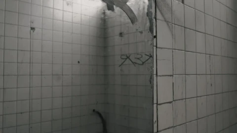 Stock Footage Woman Ghost Looking In The Mirror Live Wallpaper Free - Free Live Wallpaper