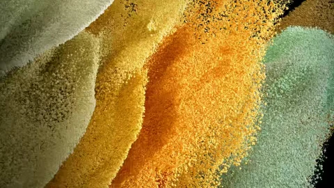 Orange Yellow Green Samsung Galaxy S21 Phone 4K Live Wallpaper - Free Live Wallpaper