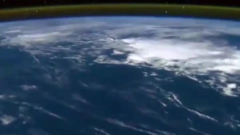Live Earth Wallpaper To iPhone And Android - Free Live Wallpaper