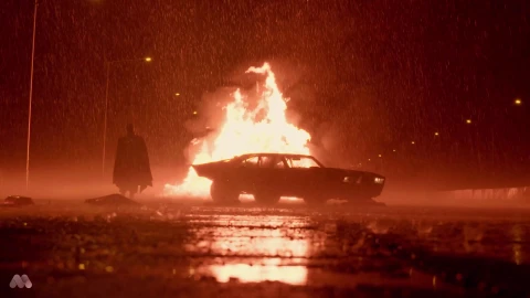BatmanRainFire - Free Live Wallpaper